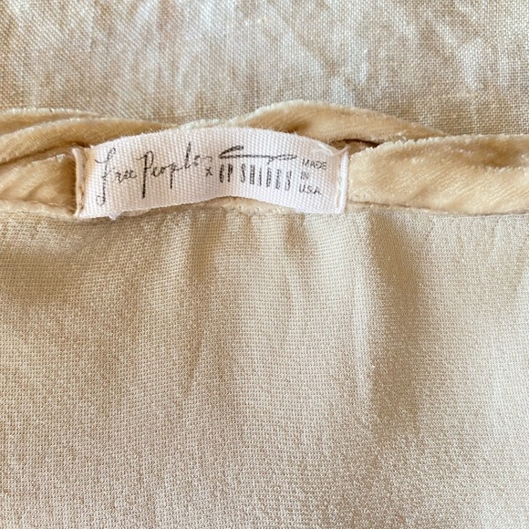 CP Shades Velvet Top - Picture 3 of 9